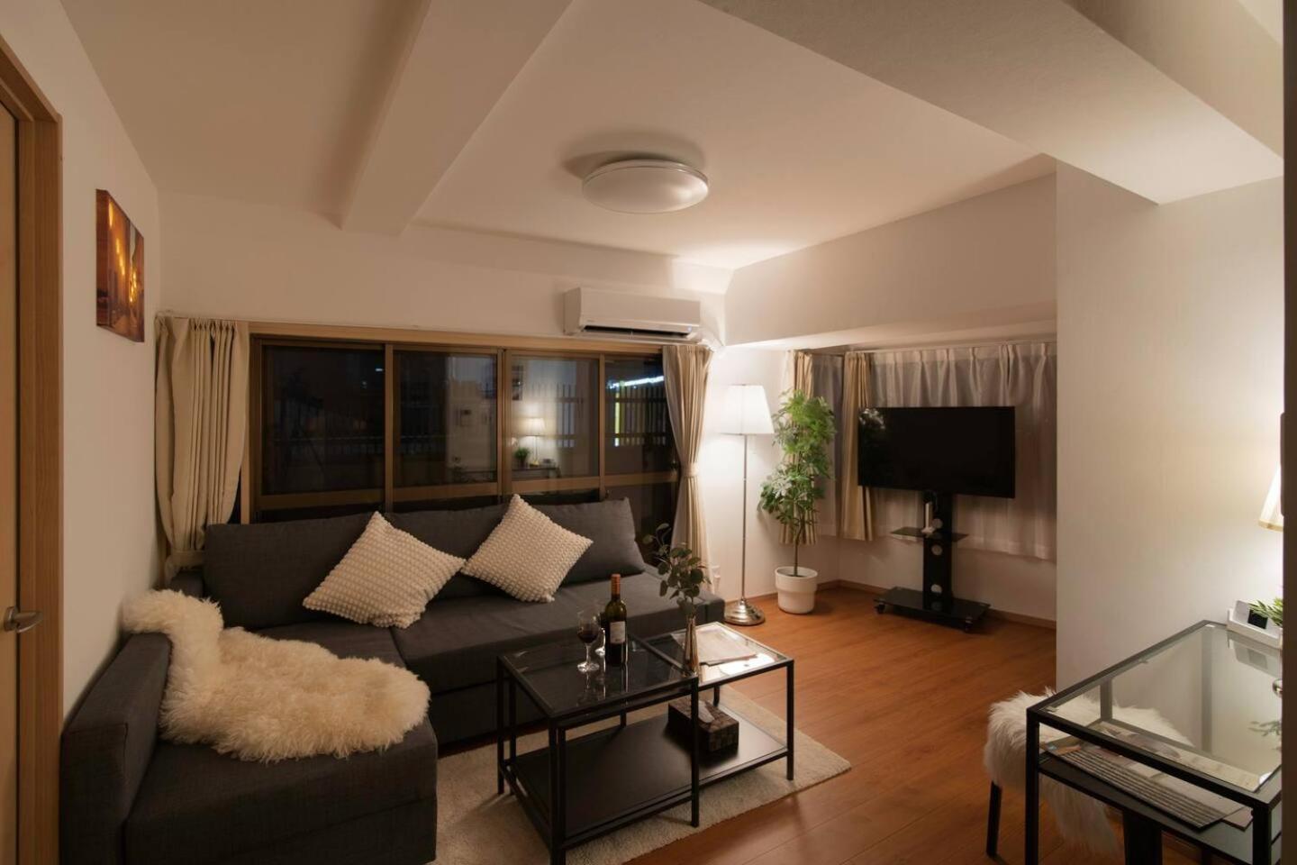 Apartment 涩谷中心街 车站步行4分钟 最多住7人 免费随身便携wifi 宽敞阳台 Präfektur Tokio